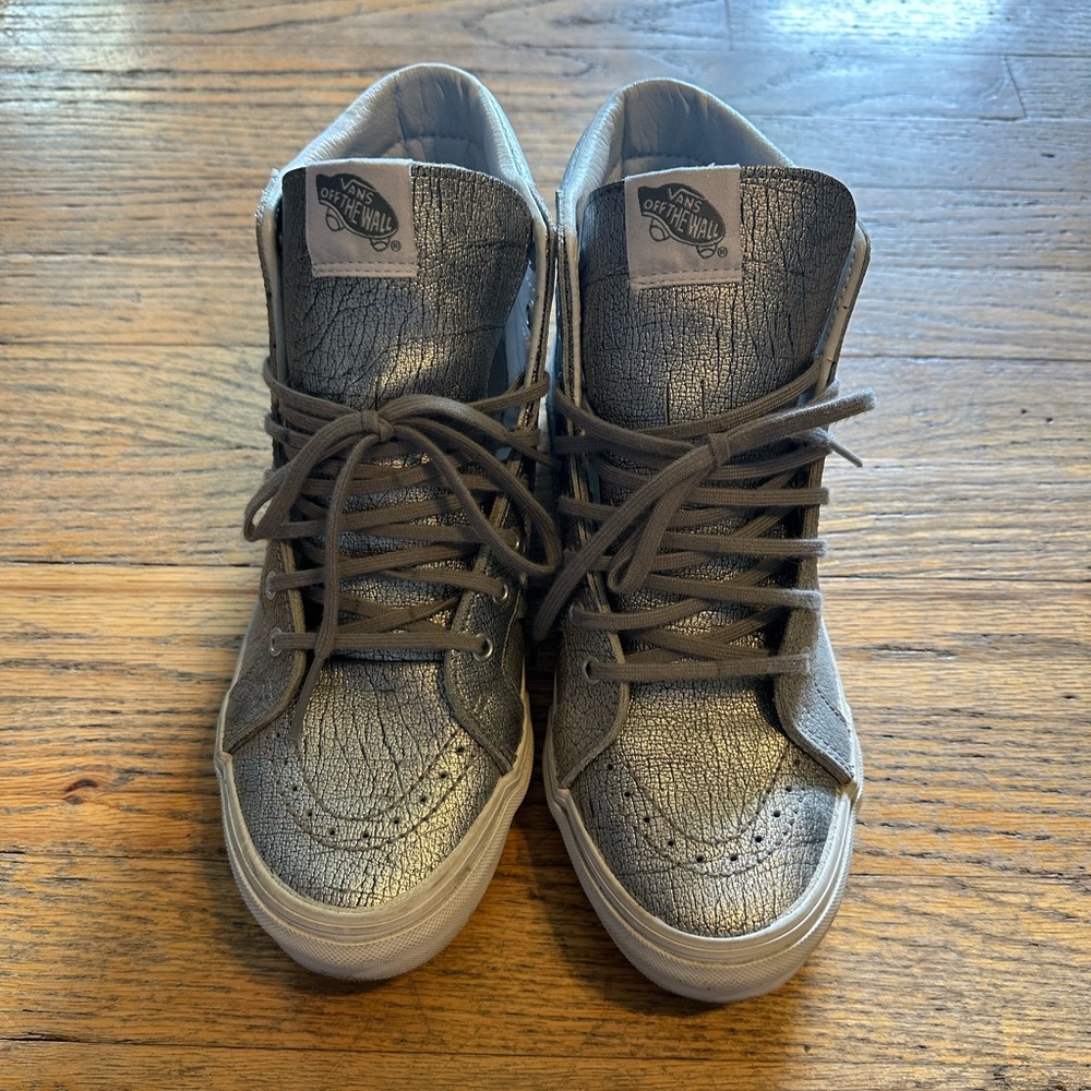 Vans Sk8-Hi – Metallic Silver Crackle – Men’s 8 / Women’s 9.5
